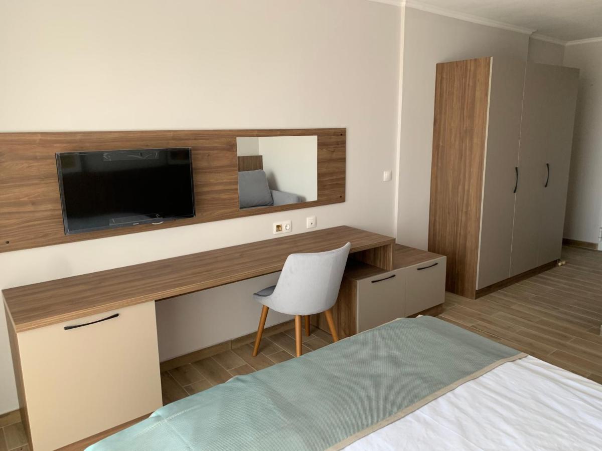 Cinema Hotel Приморсько Екстер'єр фото